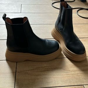 new ganni black leather chelsea boots